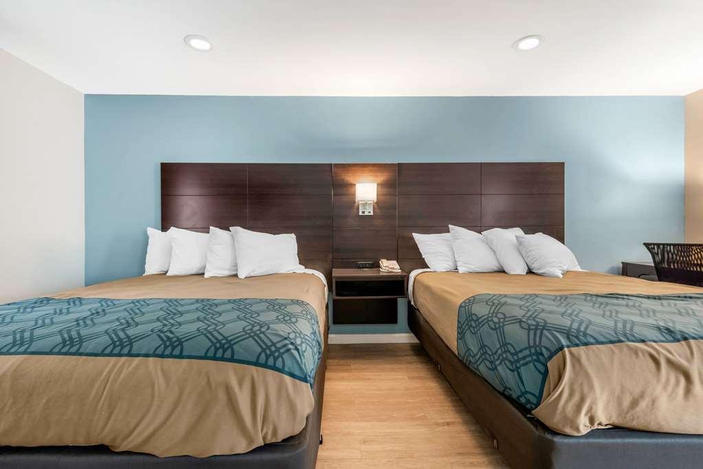 Quality Inn & Suites Линкольн Номер фото